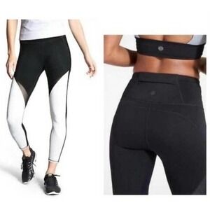 Athleta high rise precision tight 7/8 leggings size S black/white